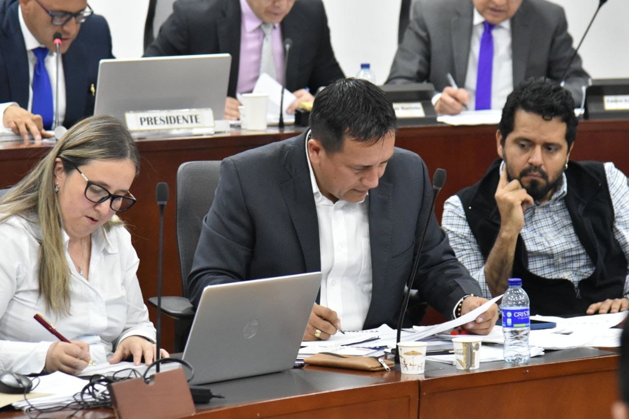 En primer debate se dio de alta la Reforma a la salud 2.0 ...