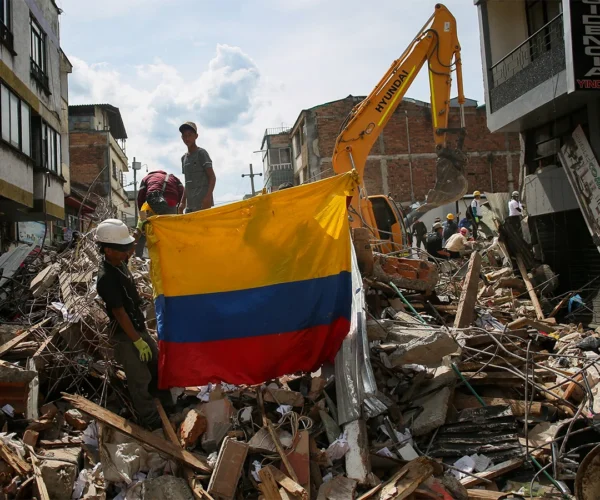 Colombia de pie tras el terremoto: la solidaridad no conoce fronteras