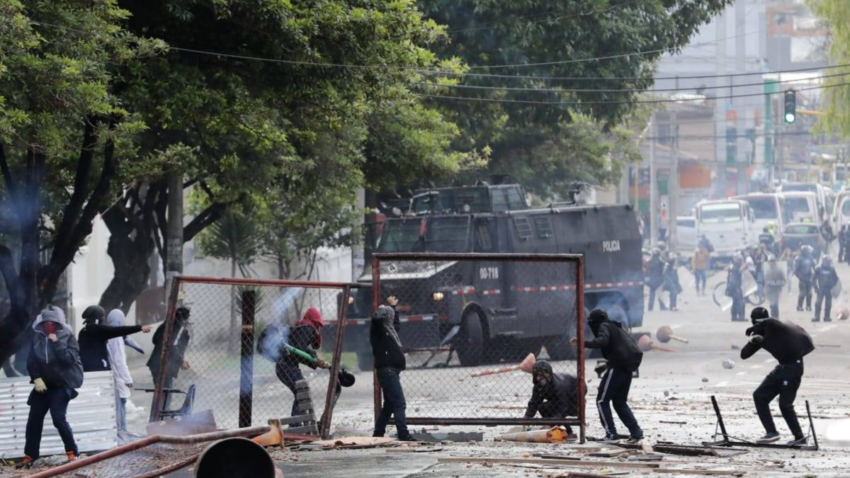 Se ‘calienta’ el debate de la ‘Ley anticapuchos’ que se tramita en la Cámara